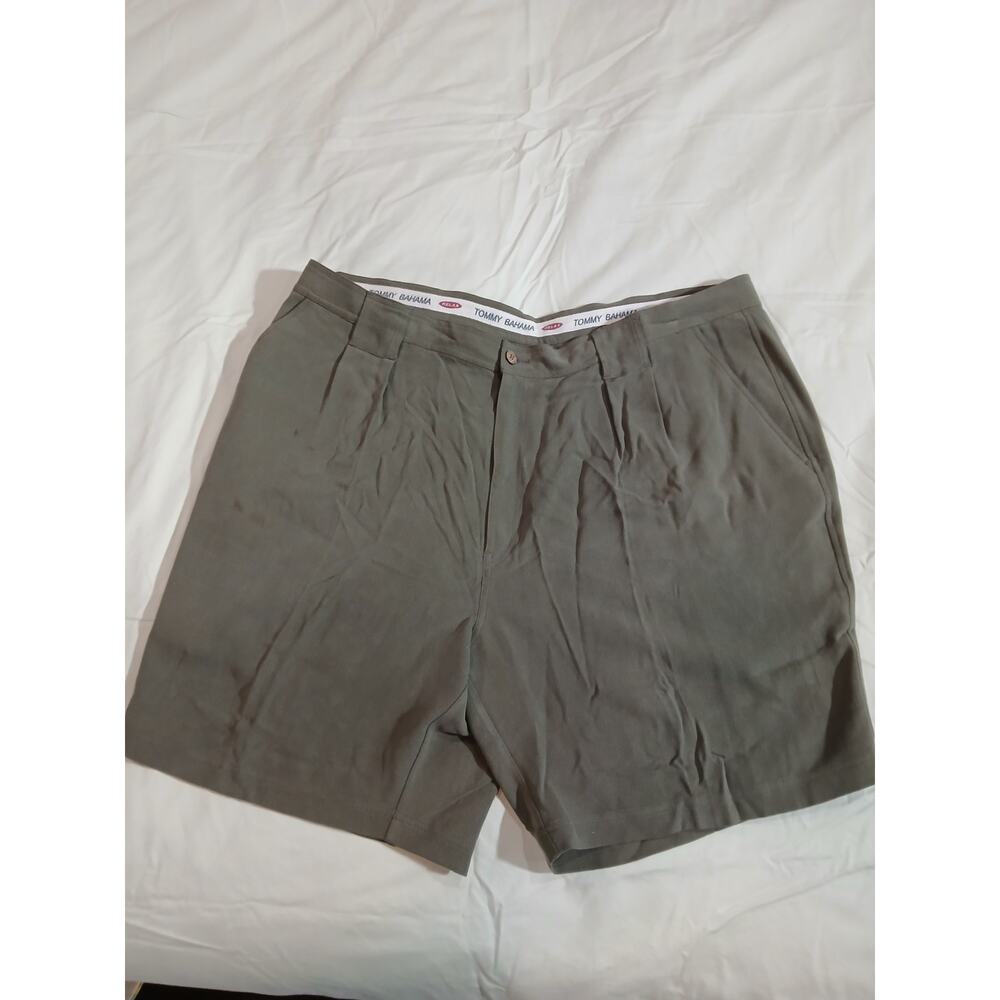 Tommy Bahama Men's Silk Shorts Size 42 Olive - Picture 2 of 9